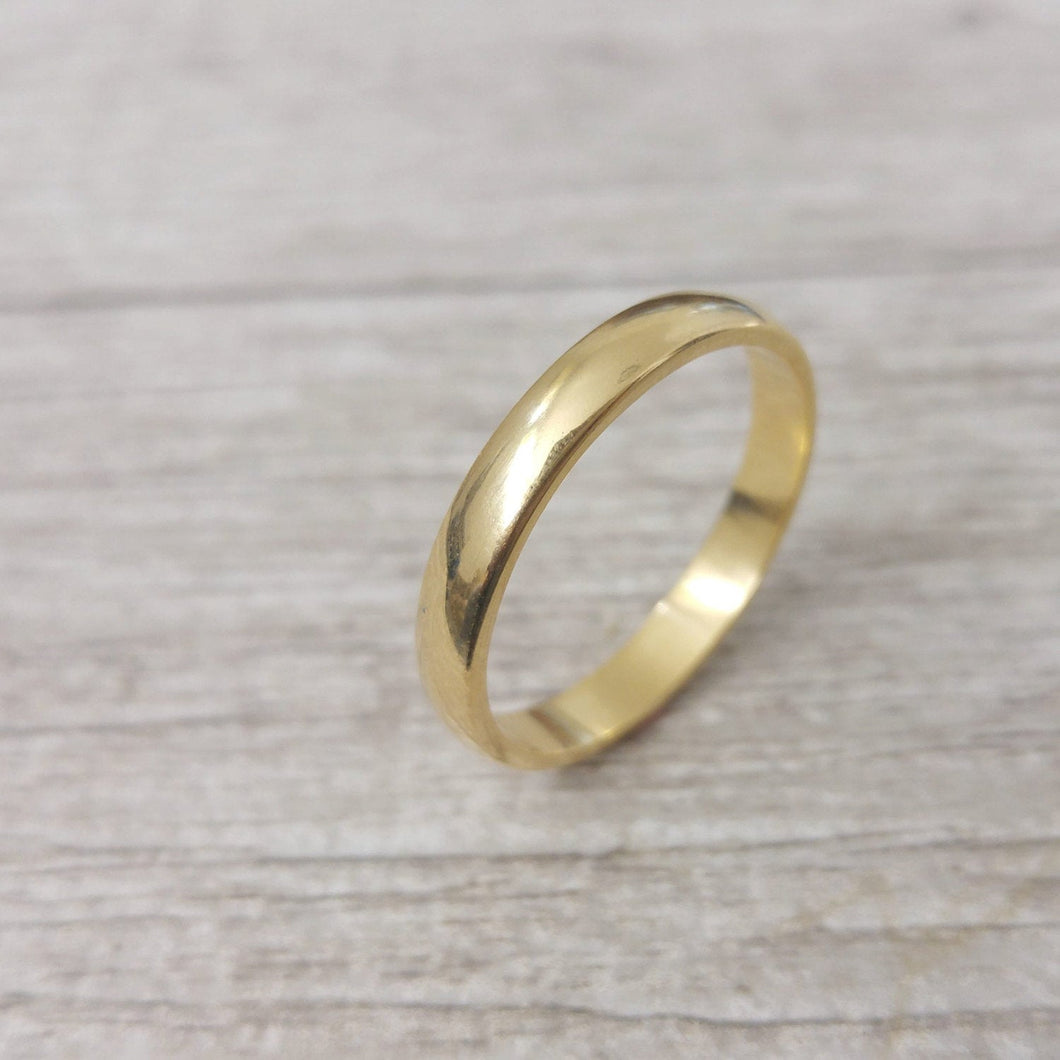 18k wedding band, 5mm gold wedding band