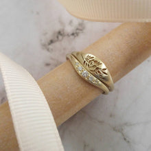Vintage style rose gold Flora wedding ring set
