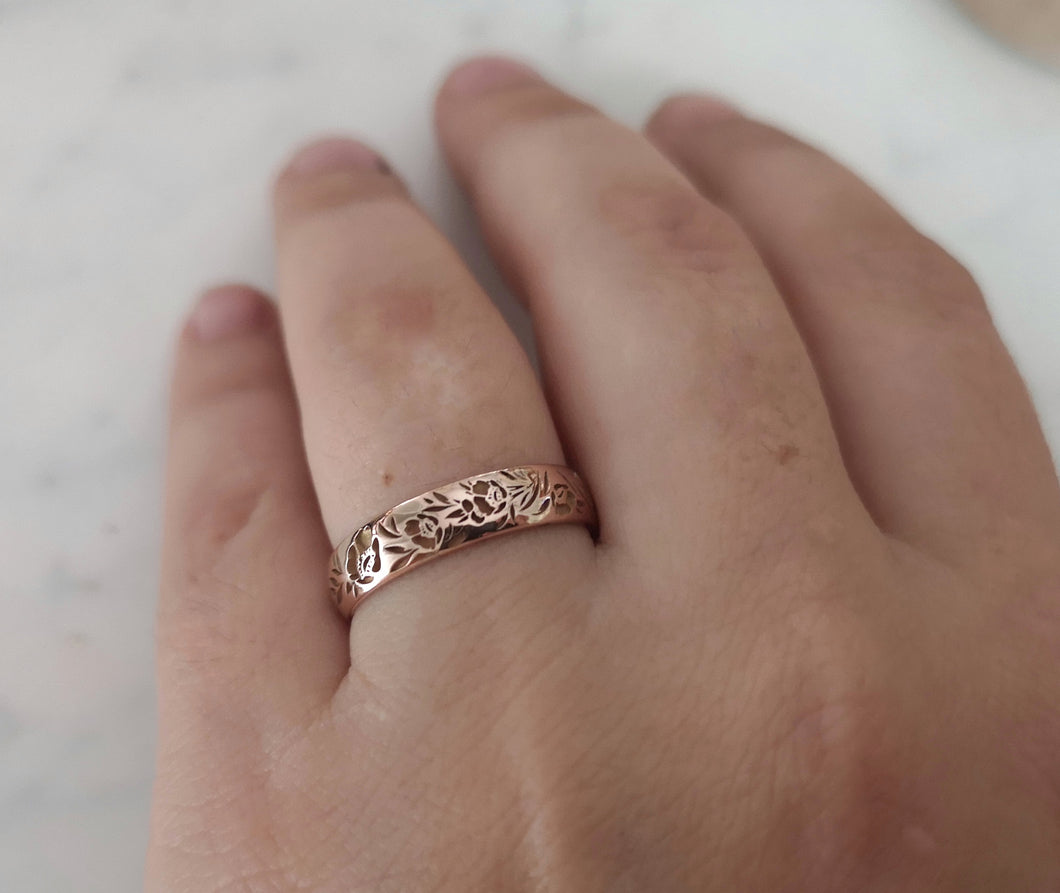 JeenMata Floral Filigree - Flower Engraved Wedding Ring Band - Chevron  Curved Stackable Ring - 10K Rose Gold - Walmart.com