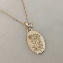 Daisy necklace, vintage style oval pendant, personalized birth flower necklace