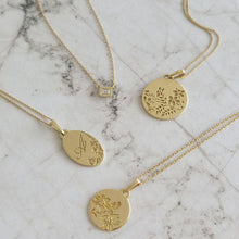 Vintage style floral pendant