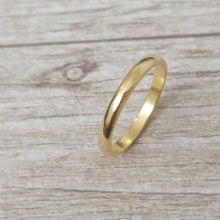 Gold wedding band, classic gold wedding band, unisex wedding ring, 14k Wedding band for men, Gold wedding ring for women