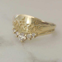 Flower wedding ring, vintage style engagement ring set, alternative engagement ring , unique ring set, personalized Valentine's day gift