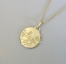 Gold flower pendant, floral necklace, 14K gold necklace for women, vintage style flowers necklace, flowers pendant, unique flower pendant