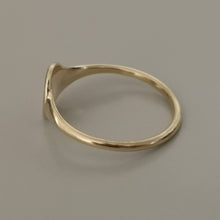 Gold signet ring, Flower signet ring, 14k gold rose signet ring , personalized Valentine's day gift