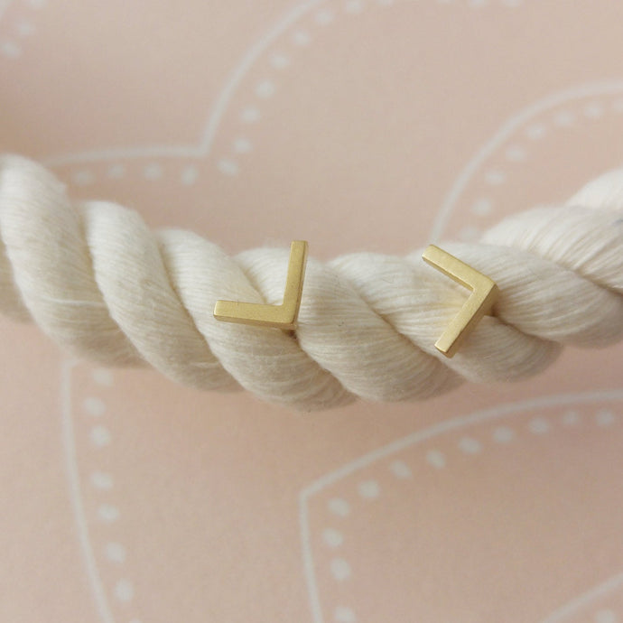 Mini gold V stud earrings, gold chevron studs, geometric gold stud earrings, Women gold earrings, geometric earrings Gold studs